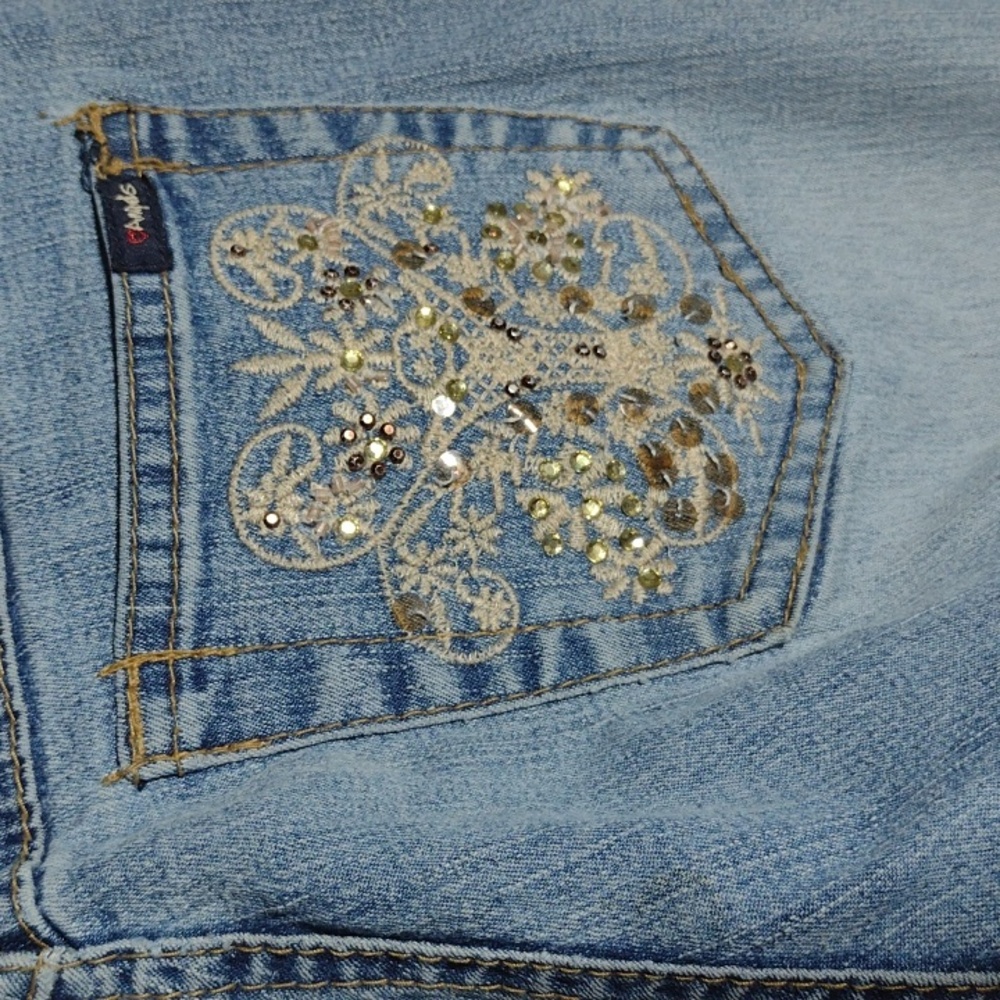 Custom Angels Flared Low Rise Jeans - Picture 11 of 16